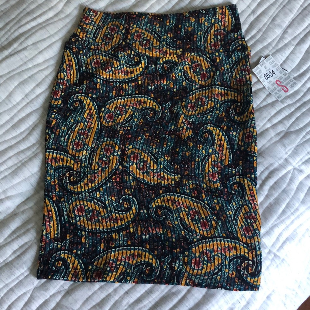 Lu la roe Cassie Skirt size S